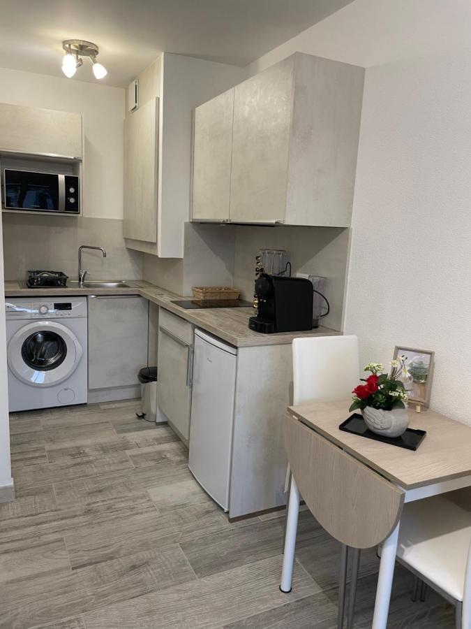 Appartement de charme à 2 min de la plage Vallauris Extérieur photo